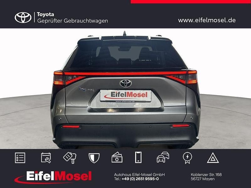 Gebraucht Toyota bZ4X 150 kW (204 PS) 2025 Grau SUV