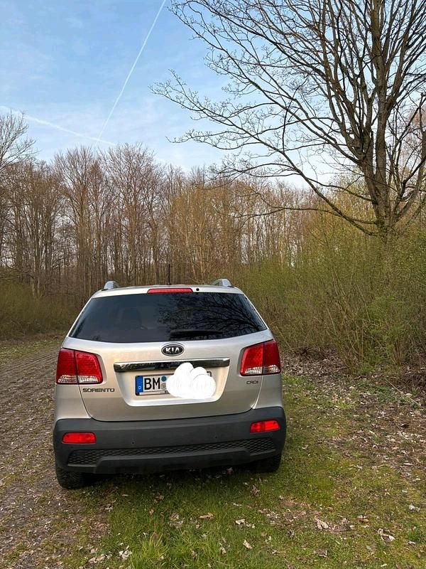 Gebraucht Kia Sorento 197 PS (144 kW) 2010 Silber SUV