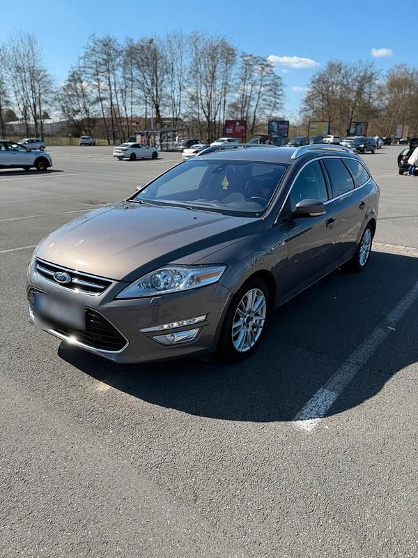 Gebraucht Ford Mondeo 203 PS (149 kW) 2011 Braun Kombi