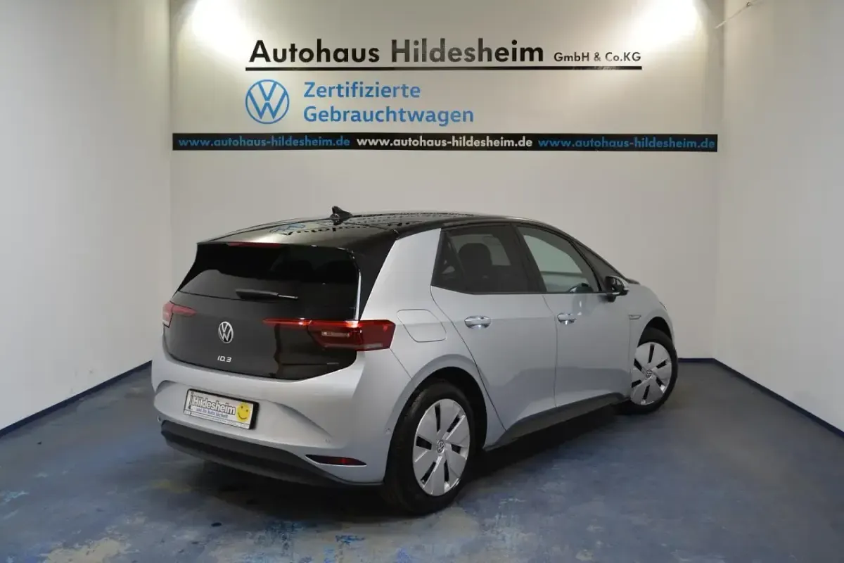 Second-hand VW ID.3 Pro 150 kW (204 CP) 2023 Argintiu Hatchback