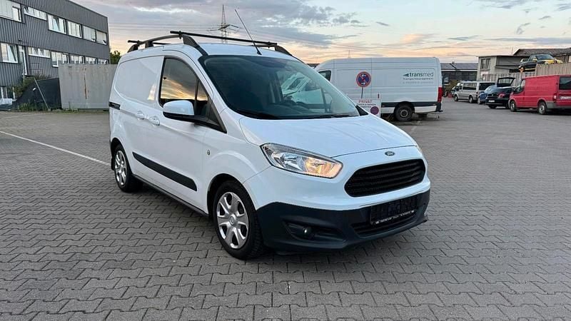 Weiß Gebraucht 2017 Ford Transit Van / Kleinbus | 6.600 € (Superpreis) - Bild 1/4