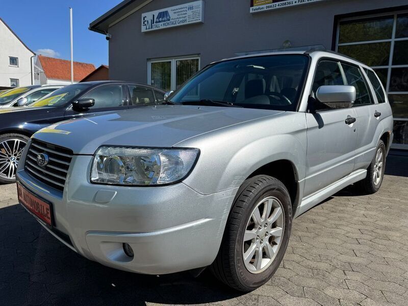 Silber Gebraucht 2005 Subaru Forester Comfort SUV | 4.650 € (Fairer Preis) - Bild 1/4
