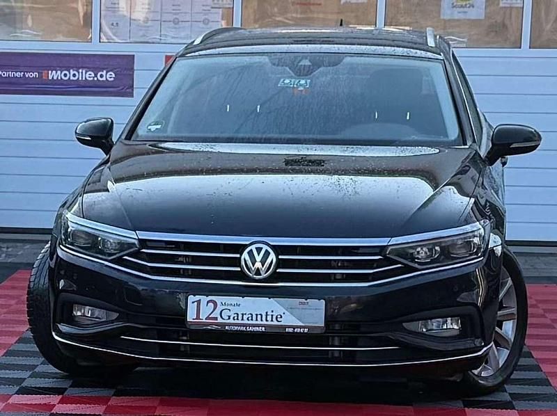 Schwarz Gebraucht 2020 VW Passat Kombi | 19.999 € (Guter Preis) - Bild 1/4