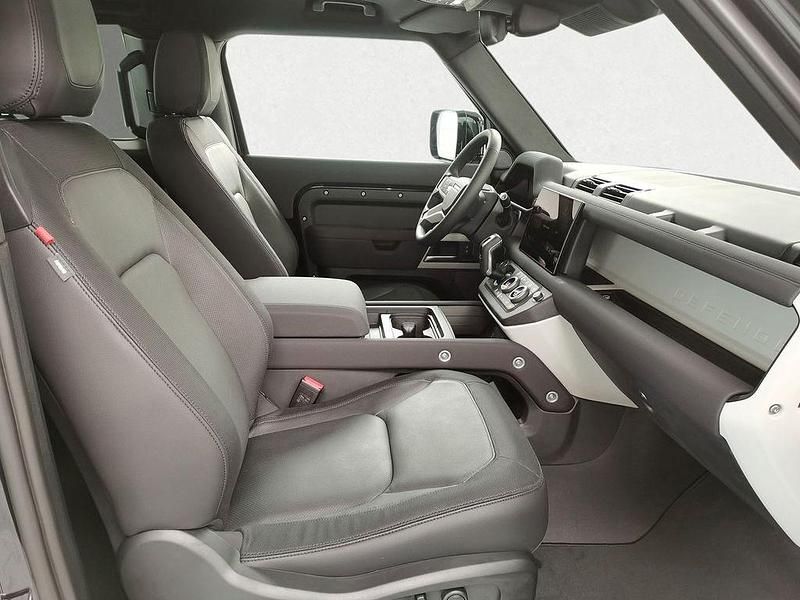 Gebraucht Land Rover Defender SE Dynamic 249 PS (183 kW) 2022 Schwarz SUV