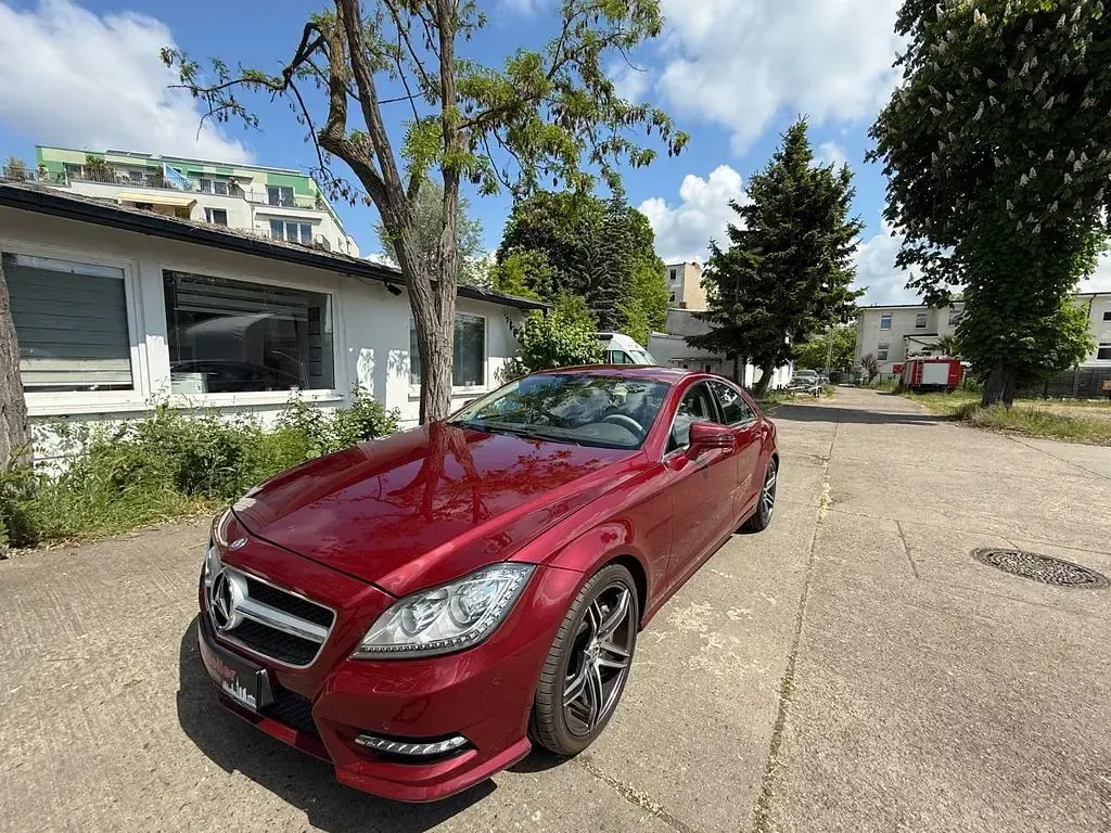 Gebraucht Mercedes CLS350 306 PS (225 kW) 2012 Rot Limousine
