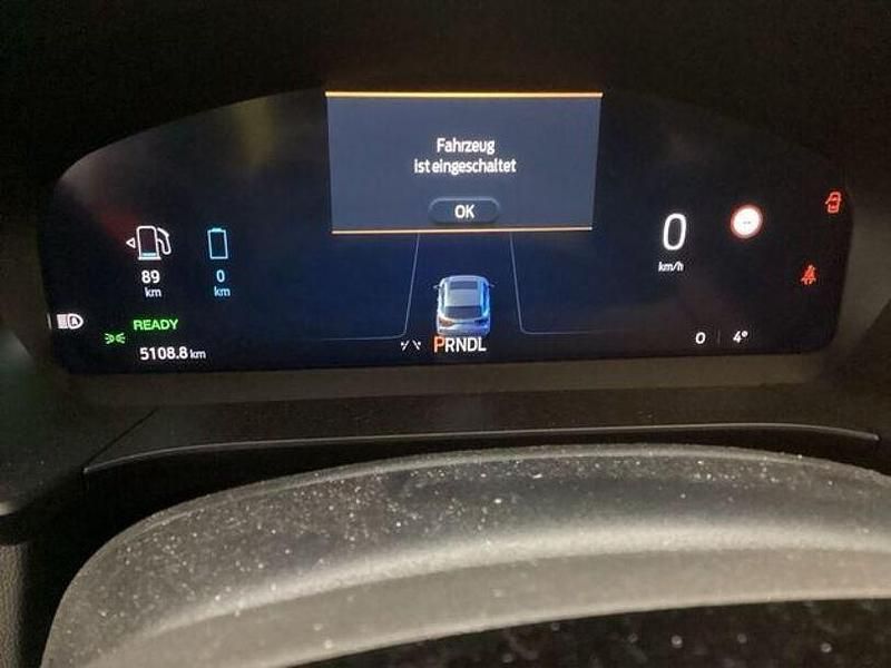 Gebraucht Ford Kuga Active X 242 PS (177 kW) 2024 Solarsilber SUV