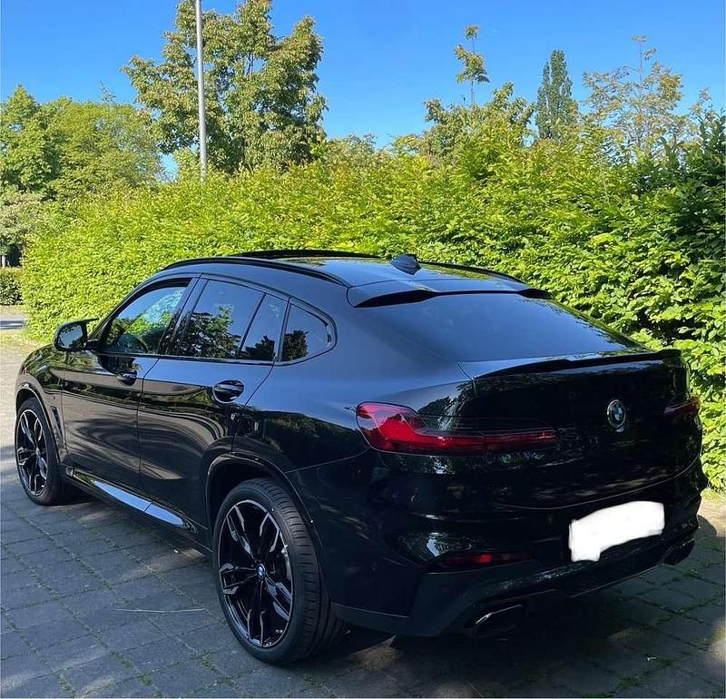 Schwarz Gebraucht 2018 BMW X4 M Sport SUV | 41.899 € (Etwas zu teuer) - Bild 1/4