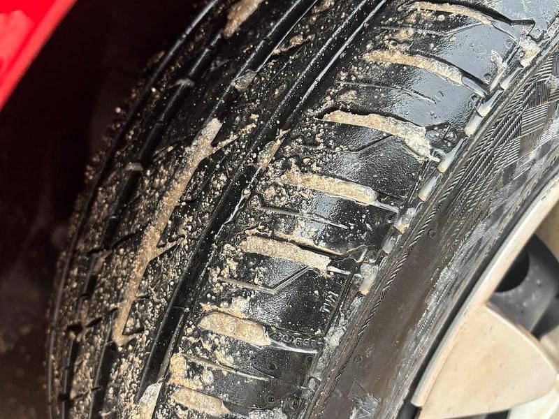 Gebraucht Renault Mégane 106 PS (77 kW) 2010 Rot Limousine