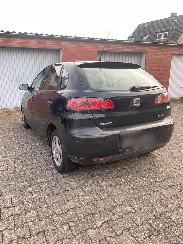 Gebraucht Seat Ibiza 64 PS (47 kW) 2004 Schwarz Kleinwagen