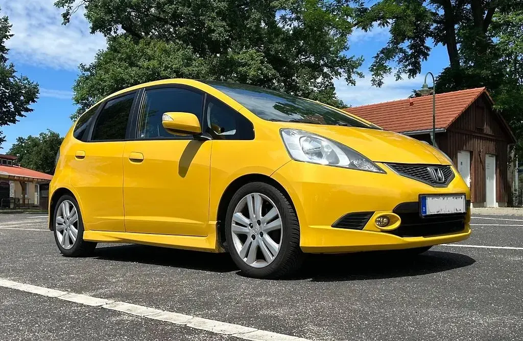 Gebraucht Honda Jazz Sport 99 PS (72 kW) 2011 Gelb Kleinwagen