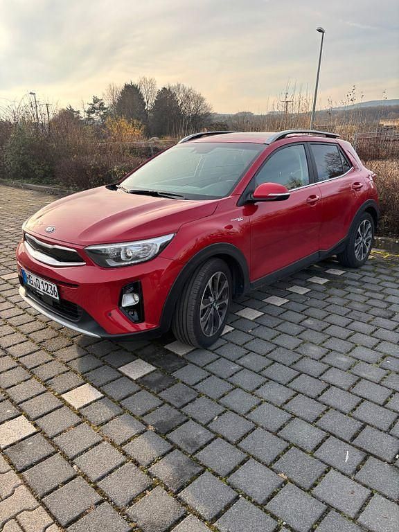 Gebraucht Kia Stonic Platinum 101 PS (74 kW) 2020 Rot SUV