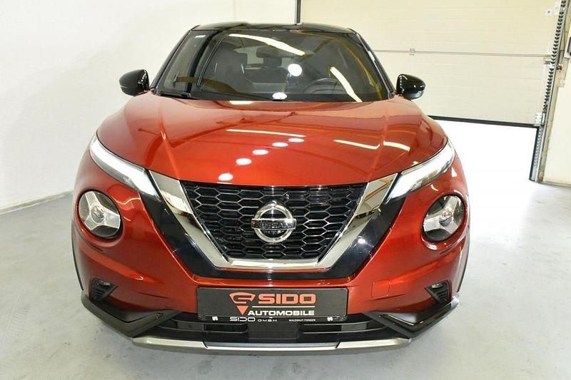 Gebraucht Nissan Juke 360º 114 PS (83 kW) 2021 Fuji sunset red / black (rot) SUV