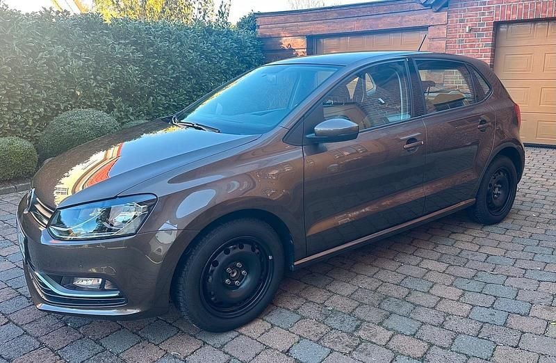 Braun Gebraucht 2017 VW Polo Kleinwagen | 9.500 € (Superpreis) - Bild 1/4
