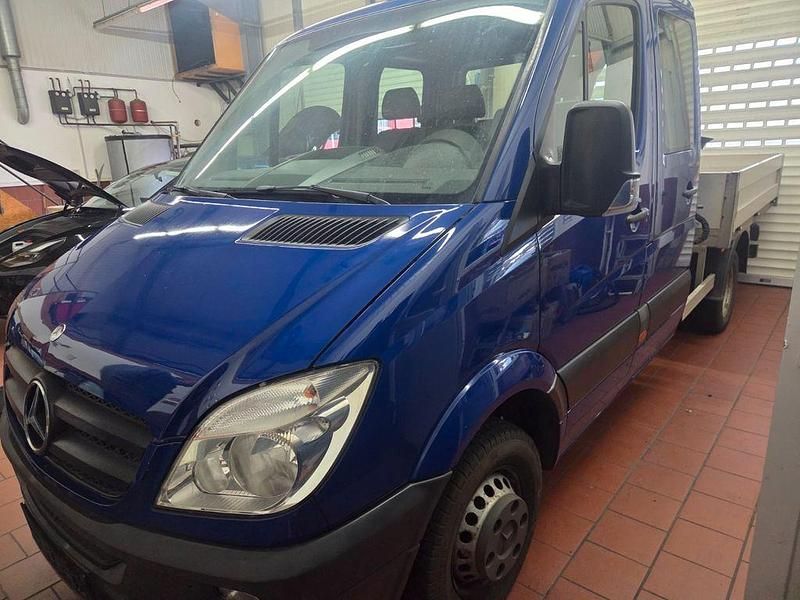 Gebraucht Mercedes Sprinter 163 PS (119 kW) 2012 Blau Van