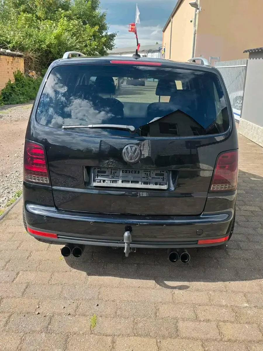 Gebraucht VW Touran 140 PS (102 kW) 2005 Schwarz Van / Kleinbus