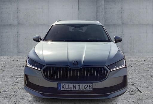 Gebraucht Skoda Superb Selection 150 PS (110 kW) 2024 Silber Kombi