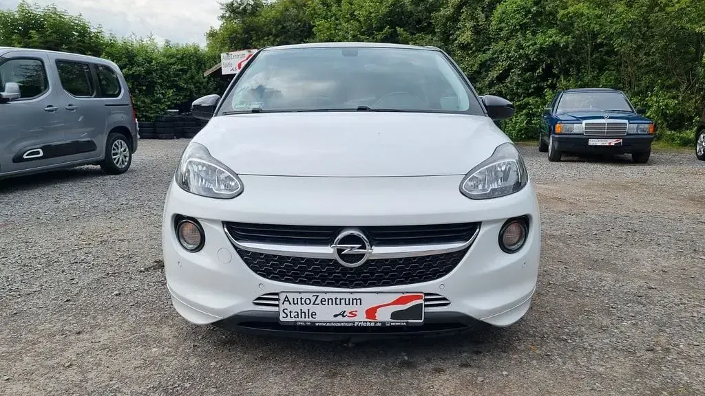 Gebraucht Opel Adam Unlimited 116 PS (85 kW) 2017 Schneeweiss/olympic/summit whi Kleinwagen