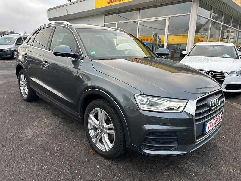 Grau Gebraucht 2016 Audi Q3 S-line plus SUV | 11.200 € (Fairer Preis) - Bild 1/4