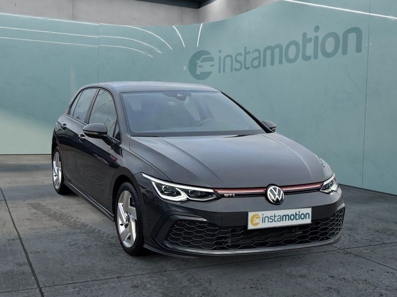 Grau Gebraucht 2022 VW Golf VIII GTI Limousine | 28.400 € (Superpreis) - Bild 1/3