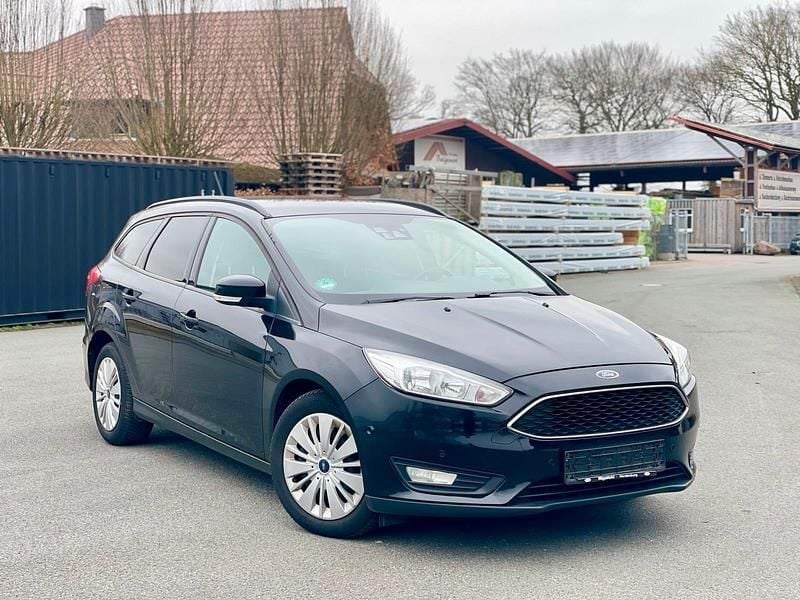 Second-hand Ford Focus 125 CP (91 kW) 2018 Negru Break