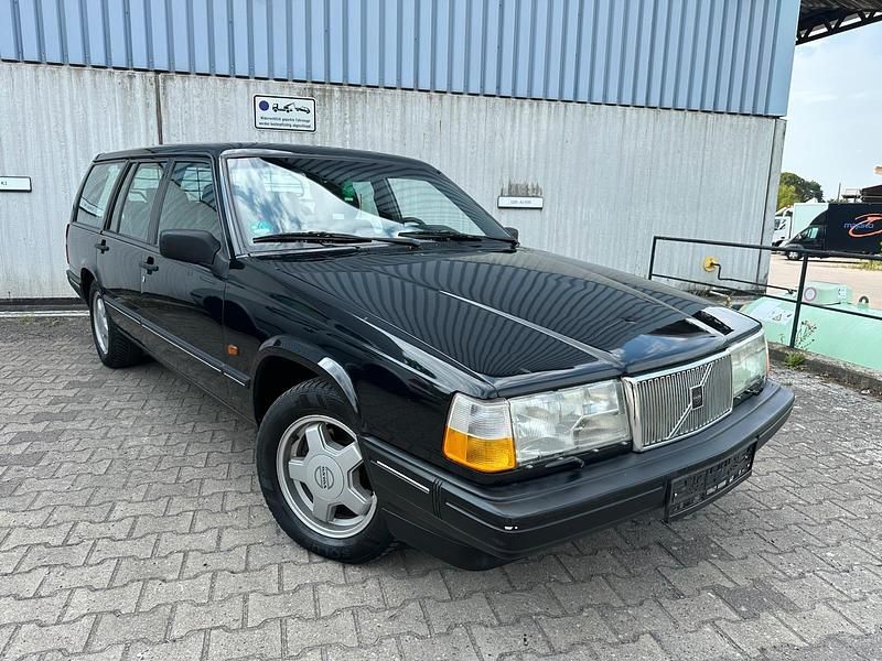 Gebraucht Volvo 940 135 PS (99 kW) 1996 Schwarz Kombi