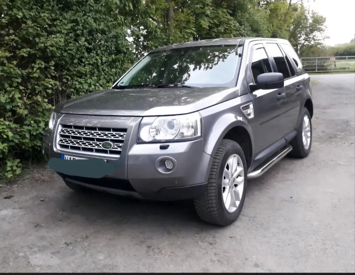 Gebraucht Land Rover Freelander 2 175 PS (128 kW) 2009 Grau SUV