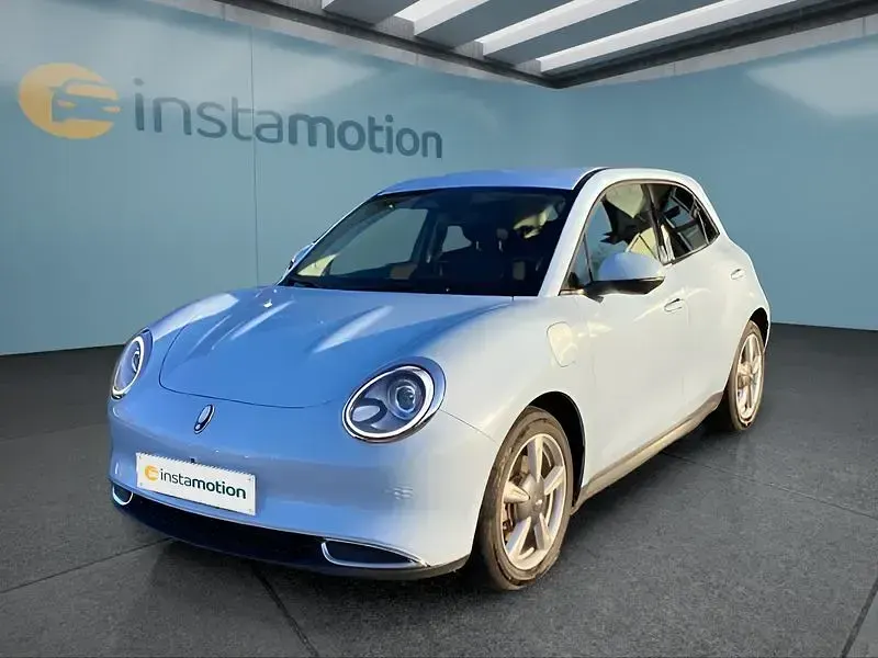 Usata Ora 03 125 kW (171 CV) 2023 Blu Utilitaria