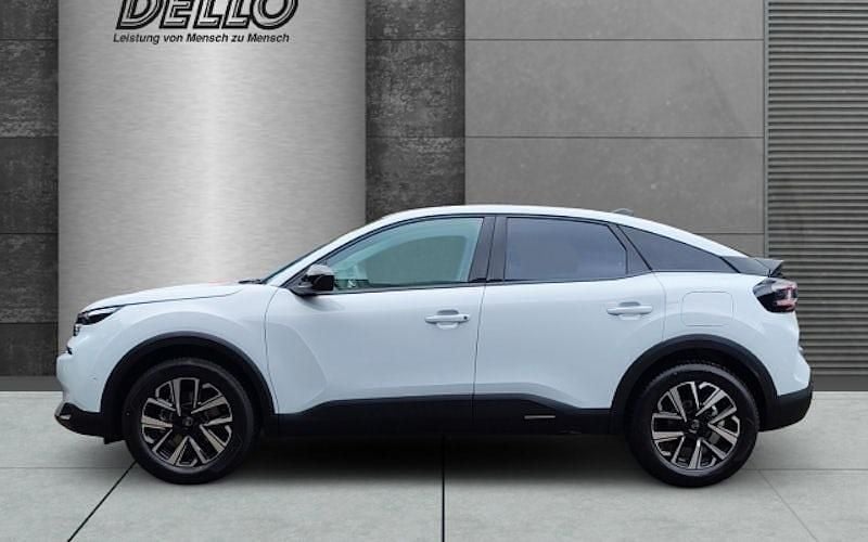 Neu Citroën C4 PureTech 131 PS (96 kW) 2025 Weiss/typ aussenverkleidung me Limousine