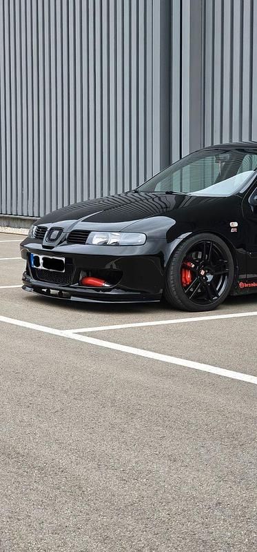 Schwarz Gebraucht 2004 Cupra Leon Limousine | 8.490 € (Guter Preis) - Bild 1/4