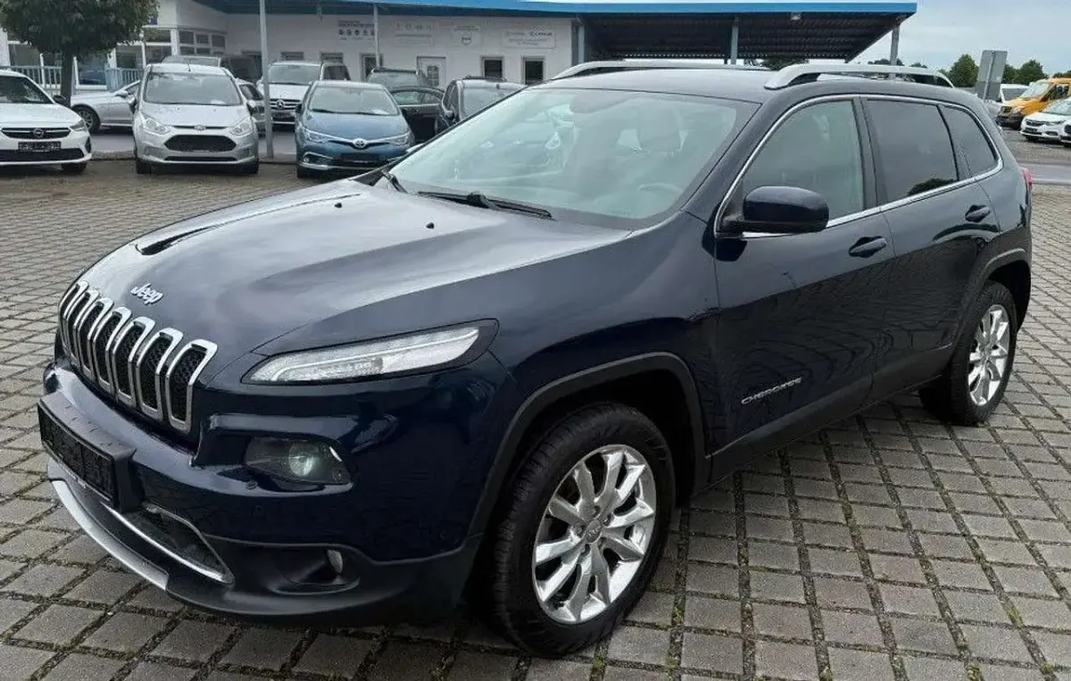Gebraucht Jeep Cherokee Limited 140 PS (102 kW) 2014 True blue SUV