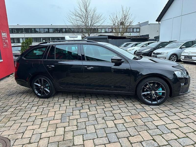 Gebraucht Skoda Octavia RS 184 PS (135 kW) 2015 Schwarz Kleinwagen