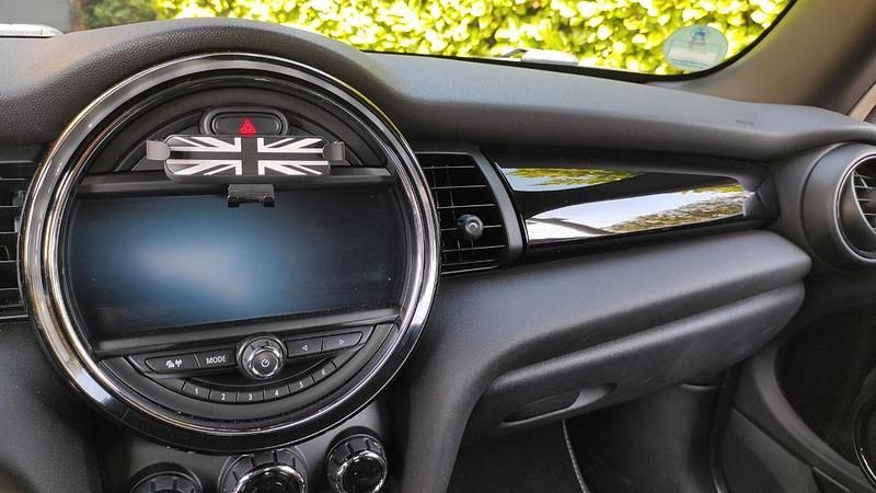 Gebraucht Mini Cooper 136 PS (100 kW) 2017 Grau Kleinwagen