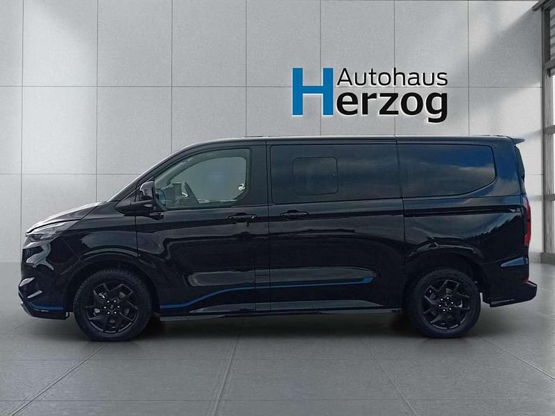 Gebraucht Ford Tourneo Sport 170 PS (125 kW) 2025 Agate black metallic Van / Kleinbus
