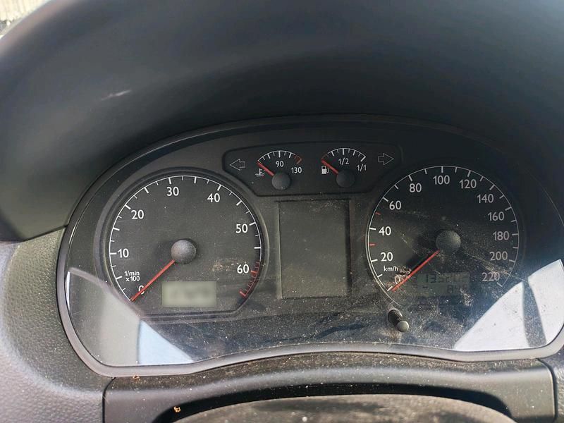 Gebraucht VW Polo 54 PS (39 kW) 2003 Schwarz Kleinwagen