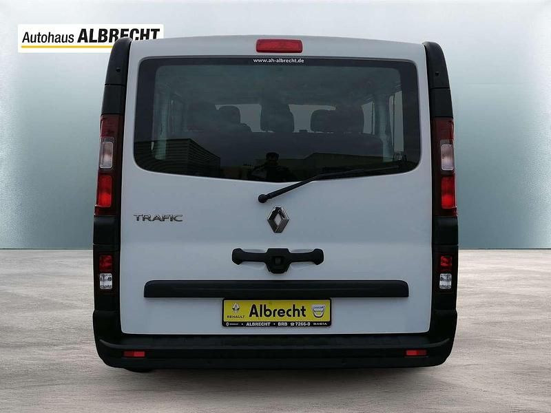 Gebraucht Renault Trafic 110 PS (80 kW) 2021 Arktisweiß (weiß) Van / Kleinbus
