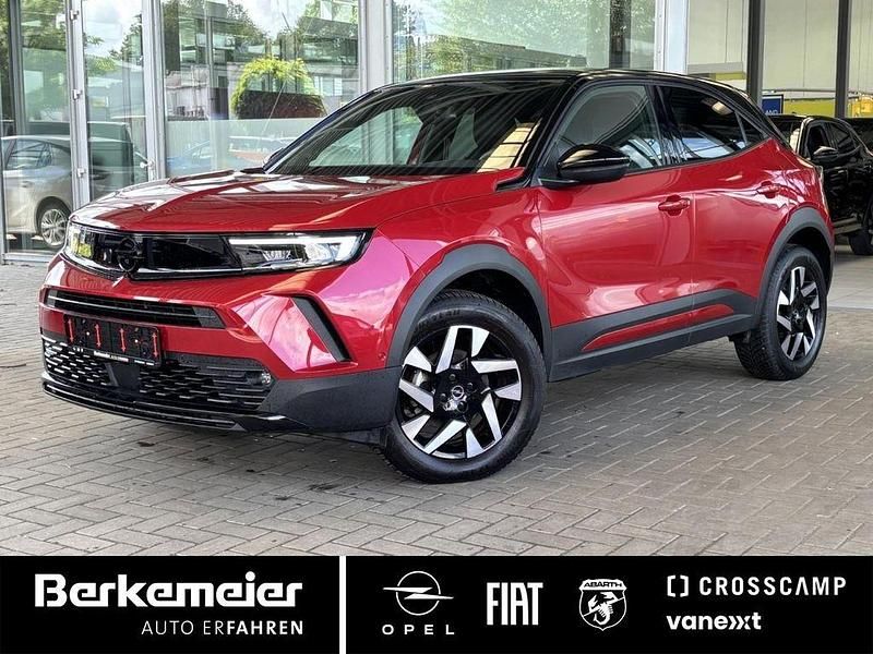 Kosmos rot (metallic) Gebraucht 2024 Opel Mokka SUV | 19.990 € (Superpreis) - Bild 1/4