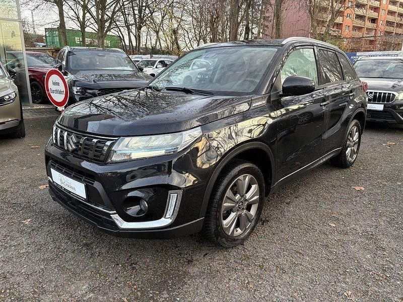 Gebraucht Suzuki Vitara Comfort 129 PS (94 kW) 2022 Schwarz SUV