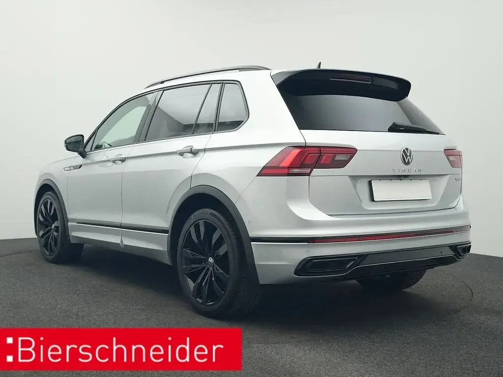 Gebraucht VW Tiguan Style 200 PS (147 kW) 2023 Silber SUV