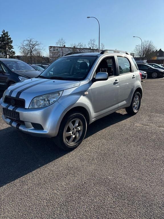 Gebraucht Daihatsu Terios 105 PS (77 kW) 2008 Silber SUV