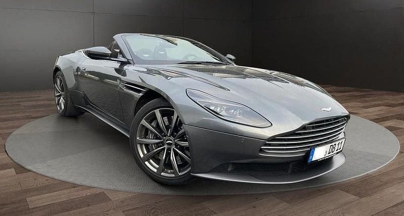 Grau Gebraucht 2018 Aston Martin DB11 Cabrio | 117.810 € (Guter Preis) - Bild 1/4