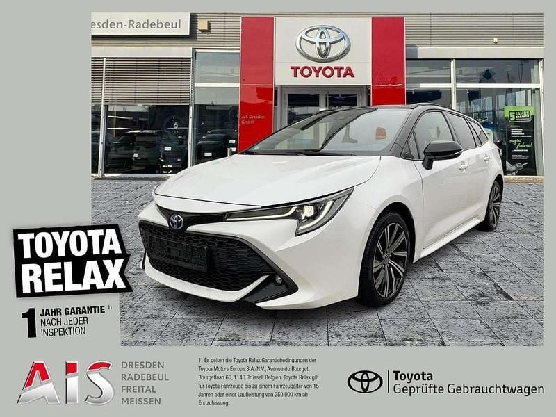 Gebraucht Toyota Corolla 122 PS (89 kW) 2022 Weiß/schwarzes dach Kombi
