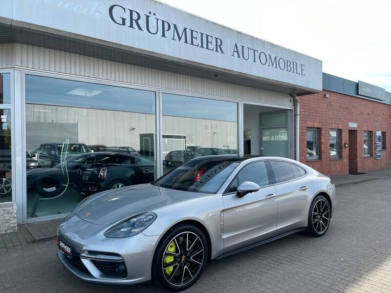 Silber Gebraucht 2018 Porsche Panamera Turbo S Limousine | 84.444 € (Guter Preis) - Bild 1/4