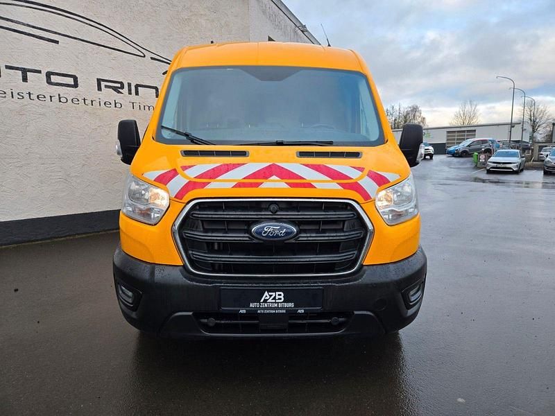 Gebraucht Ford Transit 131 PS (96 kW) 2021 Orange Van / Kleinbus