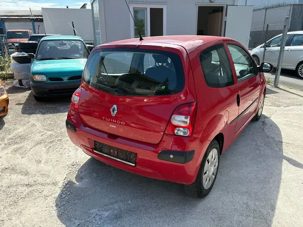Gebraucht Renault Twingo 58 PS (42 kW) 2007 Rot Kleinwagen