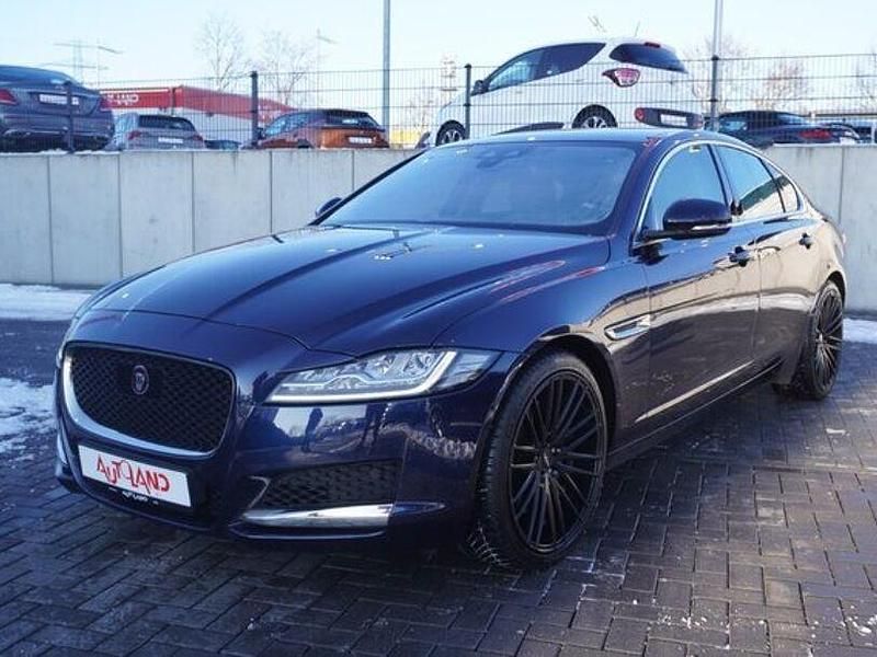 Gebraucht Jaguar XF Prestige 340 PS (250 kW) 2016 Blau Limousine