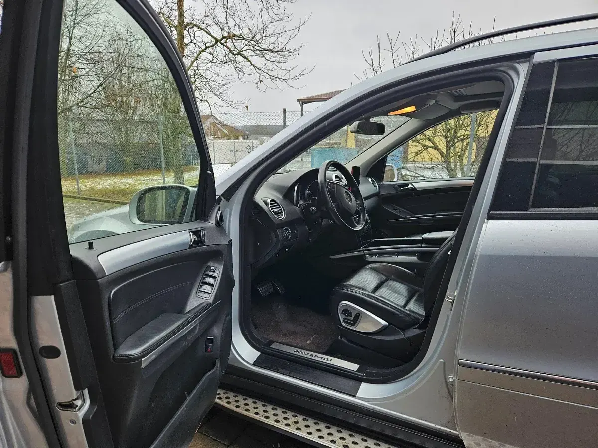 Gebraucht Mercedes ML63 AMG 720 PS (529 kW) 2006 Silber SUV
