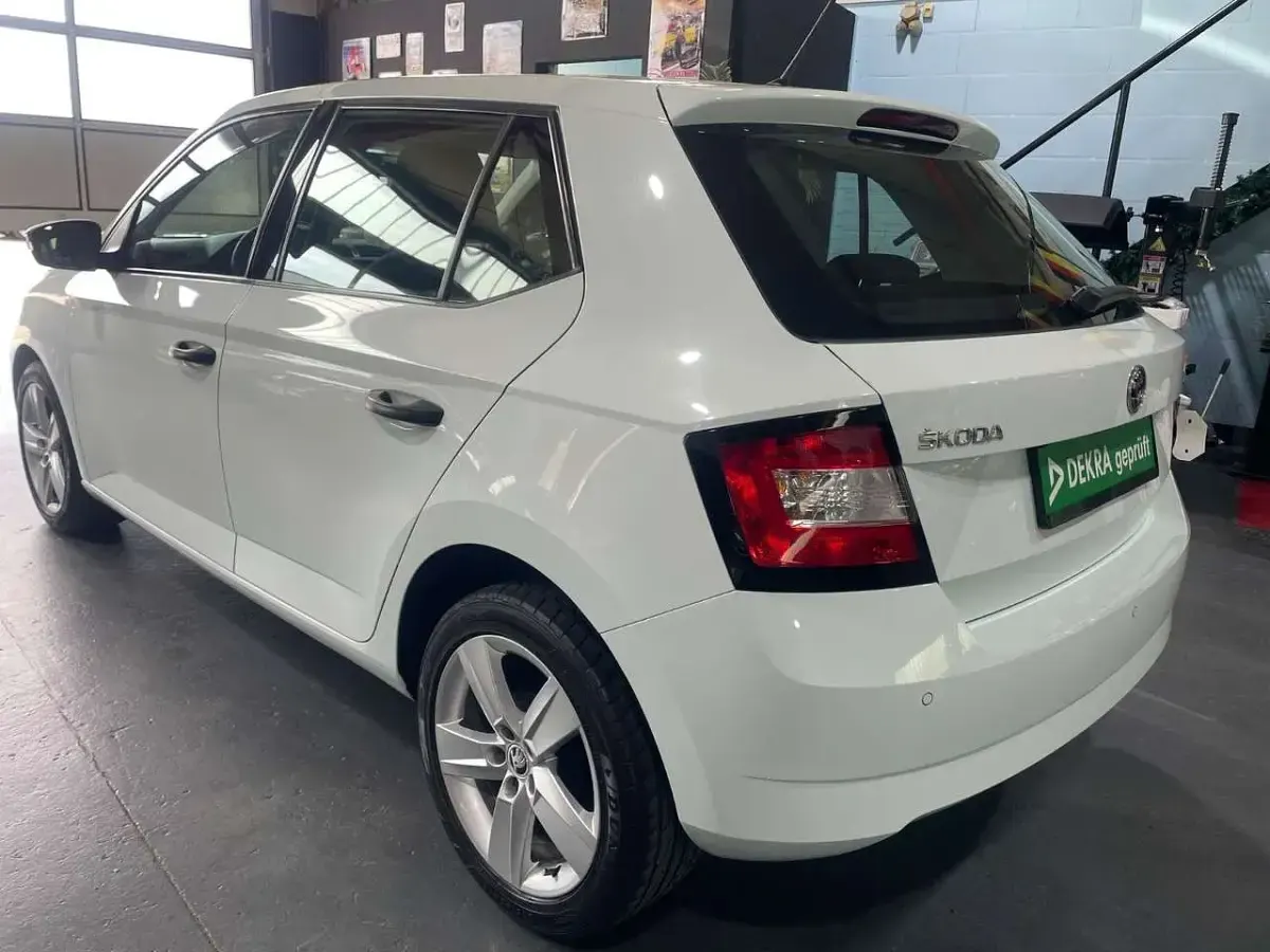 Second-hand Skoda Fabia 75 CP (55 kW) 2016 Alb Hatchback