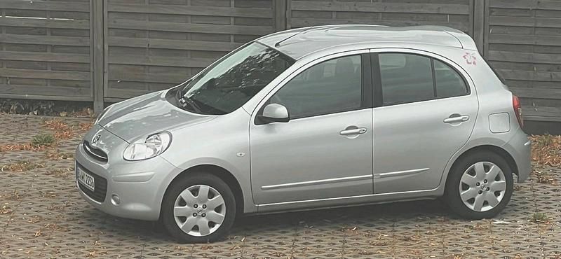 Silber Gebraucht 2012 Nissan Micra Acenta Kleinwagen | 5.700 € (Superpreis) - Bild 1/4