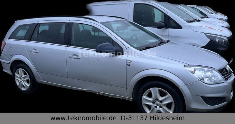 Silber Gebraucht 2011 Opel Astra Kombi | 1.781 € (Guter Preis) - Bild 1/4