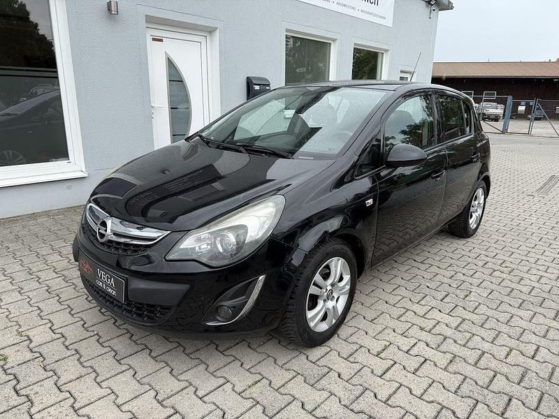 Schwarz Gebraucht 2014 Opel Corsa Innovation Limousine | 5.490 € (Fairer Preis) - Bild 1/4